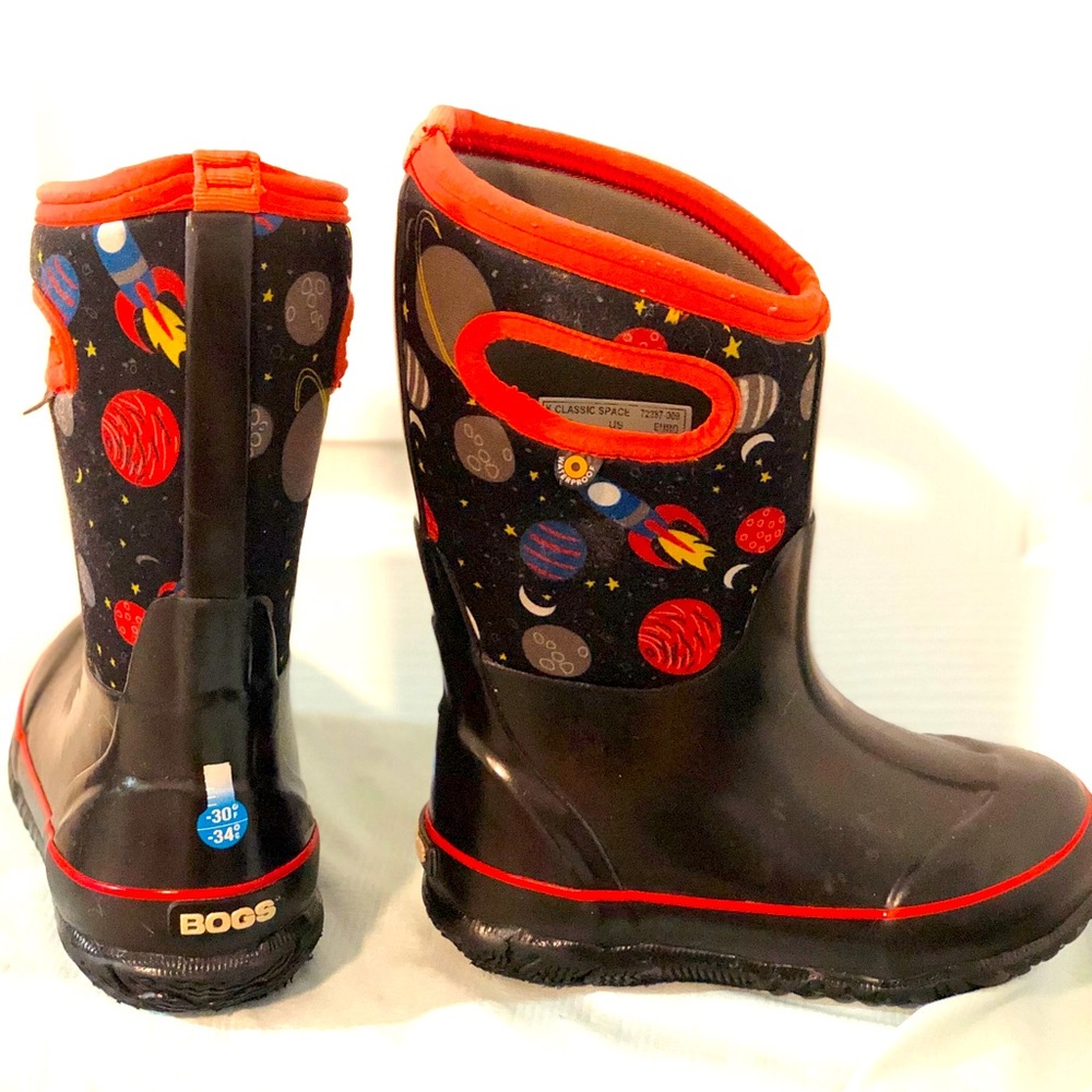Bogs winter space edition boots